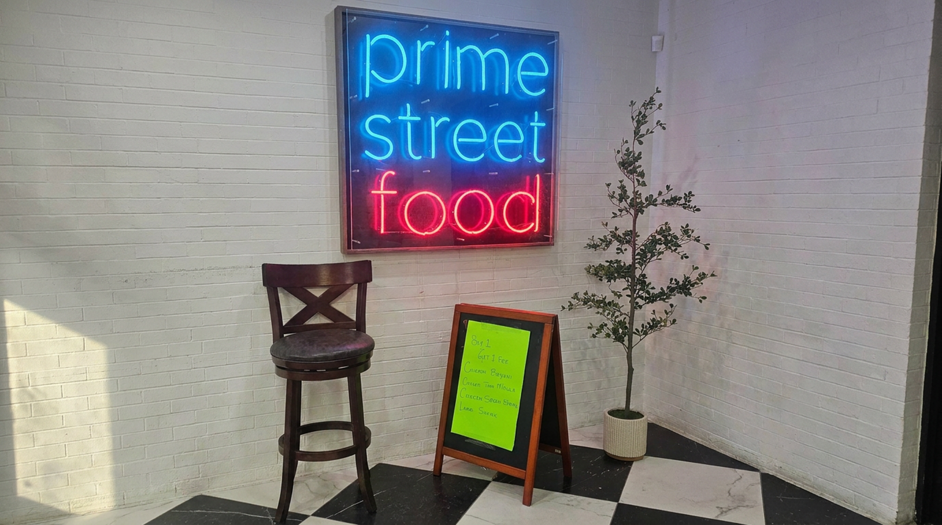 A late-night counter in Italian Village